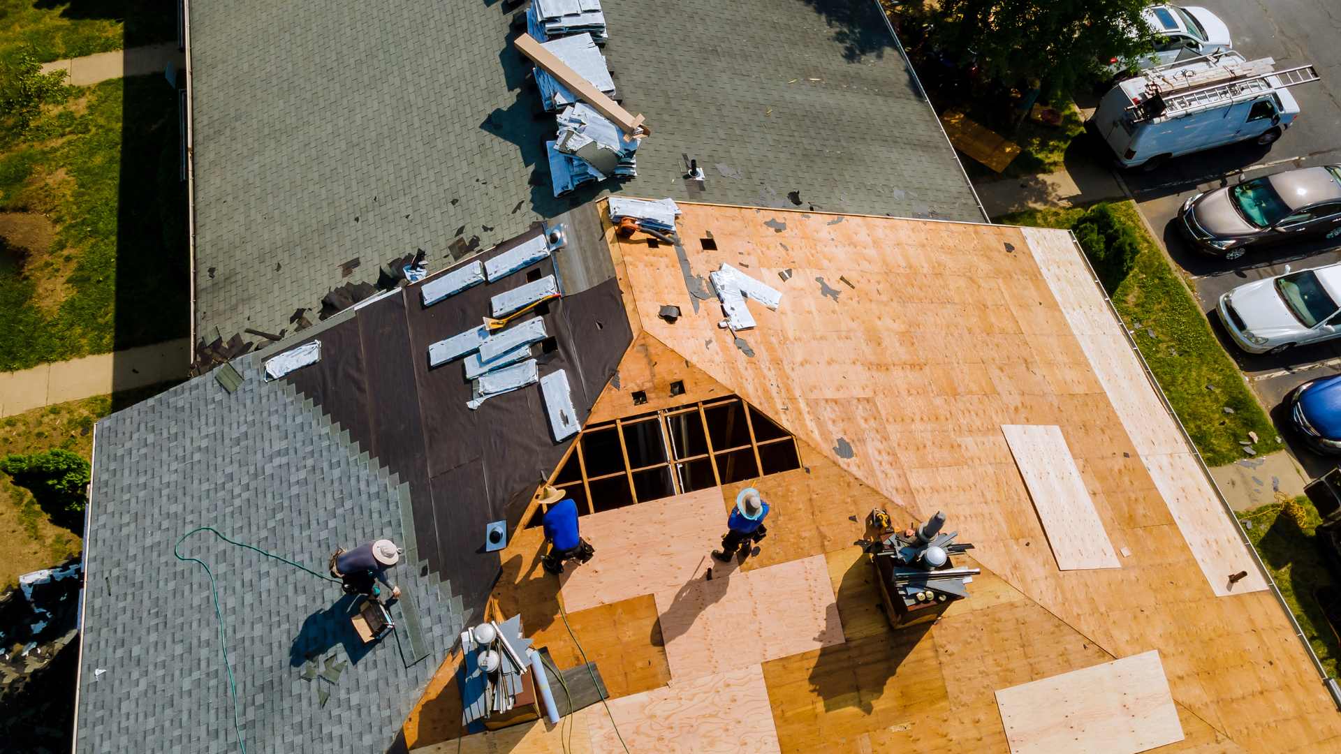 Roof Repair Services in Parkersburg, WV